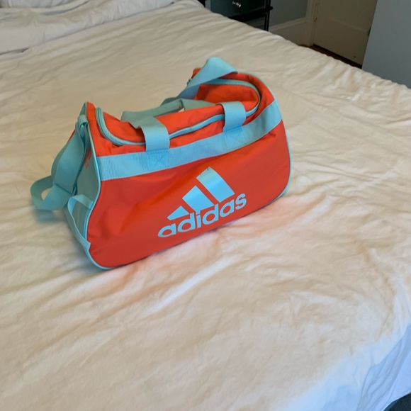 Vintage style adidas’s gym bag